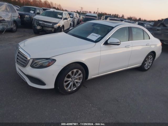 WDDZF4KB5HA093203 Mercedes-Benz E 300 4matic