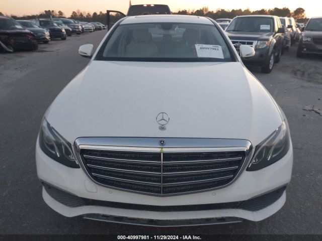 WDDZF4KB5HA093203 Mercedes-Benz E 300 4matic