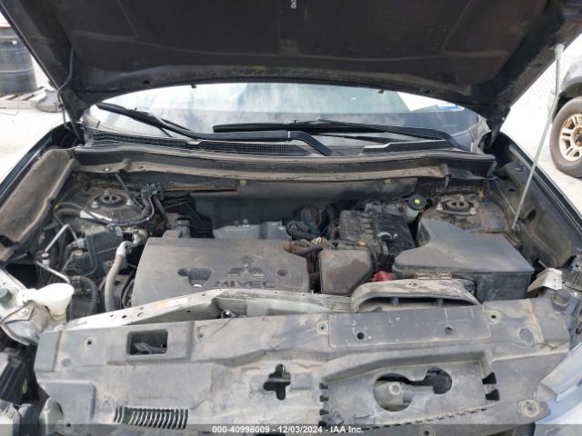 JA4AD3A35LZ024355 Mitsubishi Outlander Se 2.4