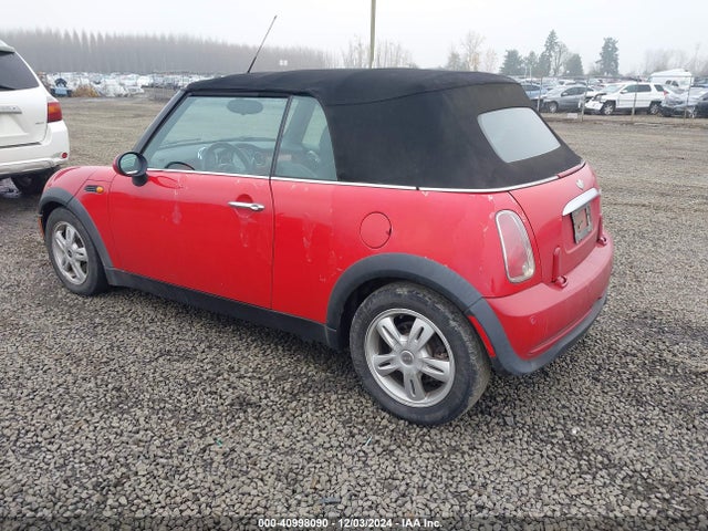 2007 MINI COOPER WMWRF33517TG16670 Photo 2