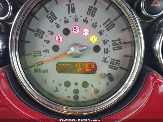 2007 MINI COOPER WMWRF33517TG16670 Photo 6