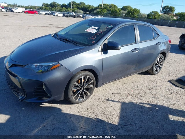Toyota COROLLA SE 2017 2T1BURHE3HC843631 Image 2