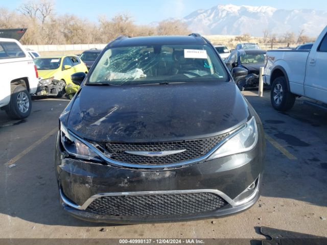 2C4RC1BG5JR269388 Chrysler Pacifica Touring L