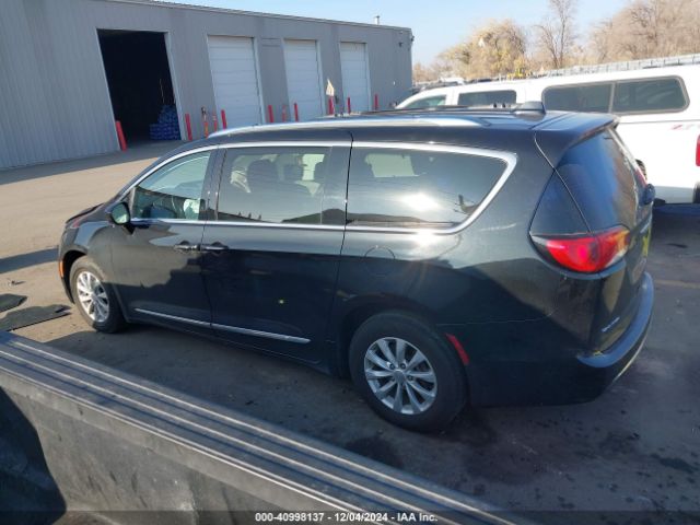 2C4RC1BG5JR269388 Chrysler Pacifica Touring L
