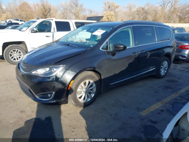 2C4RC1BG5JR269388 Chrysler Pacifica Touring L