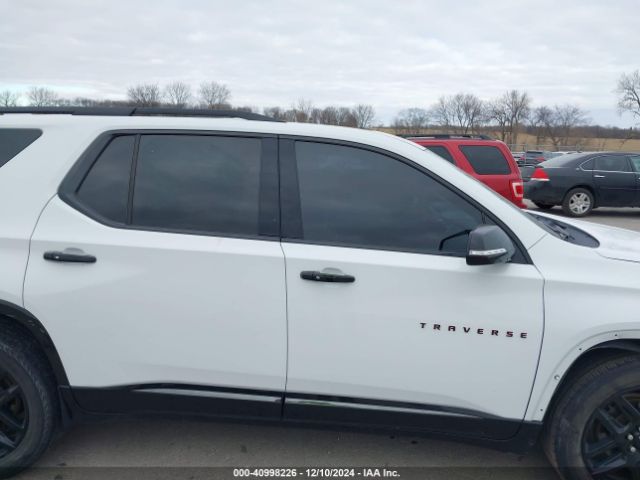 1GNEVJKW7JJ115924 Chevrolet Traverse Premier