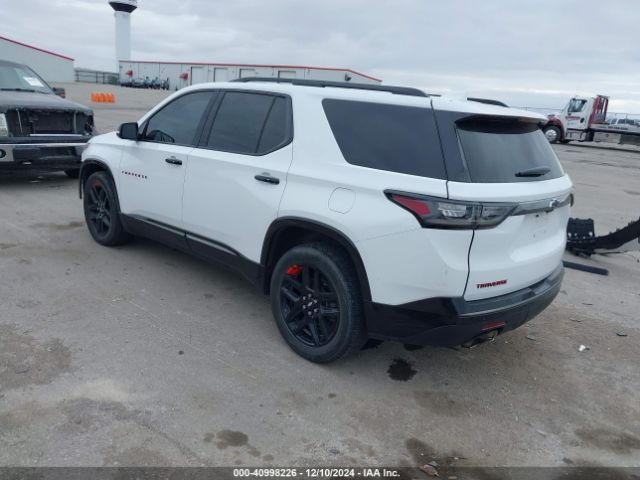 1GNEVJKW7JJ115924 Chevrolet Traverse Premier