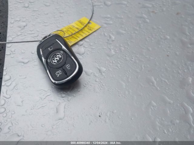 1G4ZP5SZ3JU128069 Buick Lacrosse Essence