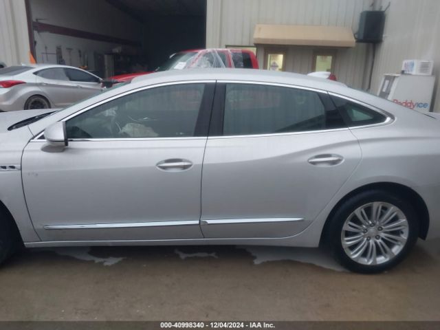 1G4ZP5SZ3JU128069 Buick Lacrosse Essence