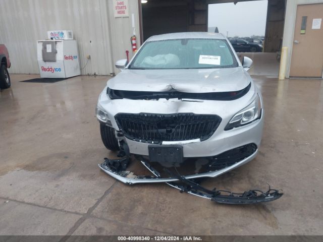 1G4ZP5SZ3JU128069 Buick Lacrosse Essence