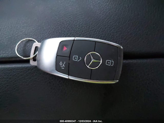 W1KWF8EB2LR577815 Mercedes-Benz C 300 4matic