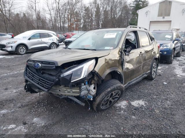 JF2SKAEC3NH516701 Subaru Forester Premium