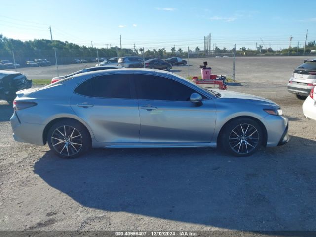 4T1G11AK8NU700846 Toyota CAMRY SE