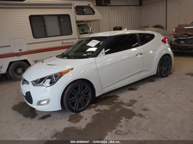 Hyundai Veloster Flex W/black 2014 KMHTC6AD3EU213996 Image 2
