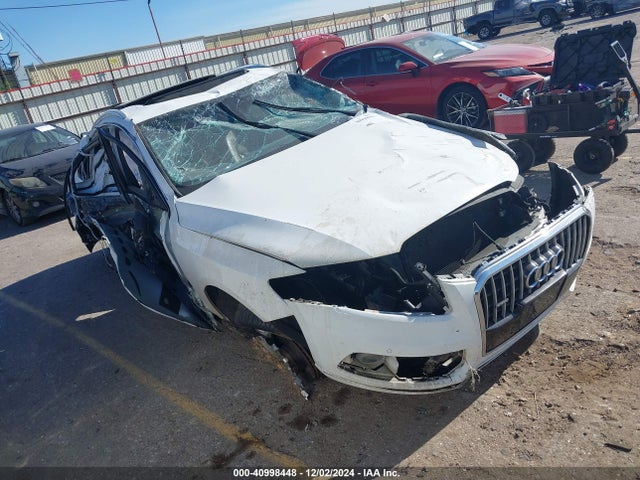 Audi Q5 2.0t Premium 2014 WA1LFAFP2EA062937 Image 1