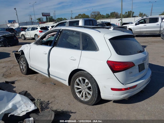 Audi Q5 2.0t Premium 2014 WA1LFAFP2EA062937 Image 3
