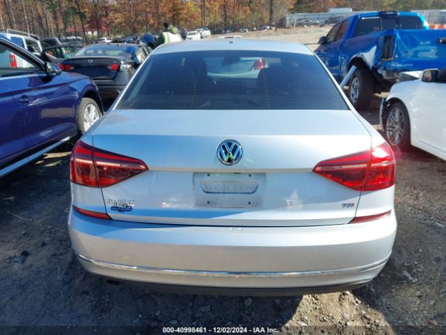 1VWAA7A3XJC010423 Volkswagen Passat 2.0t R-line/2.0t S