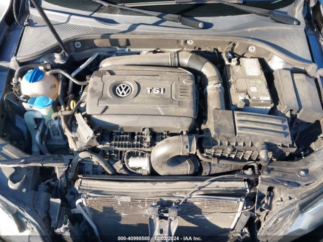 1VWAT7A36FC012235 Volkswagen Passat 1.8t Wolfsburg Edition
