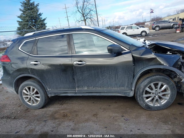 Nissan ROGUE SV 2017 KNMAT2MV1HP540201 Image 13