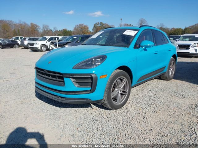 2022 PORSCHE MACAN WP1AA2A51NLB09997 Photo 1