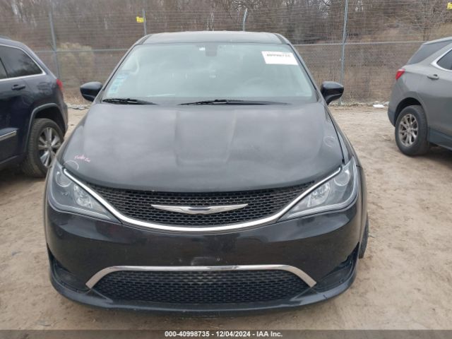 2C4RC1BGXHR777401 Chrysler Pacifica Touring Plus