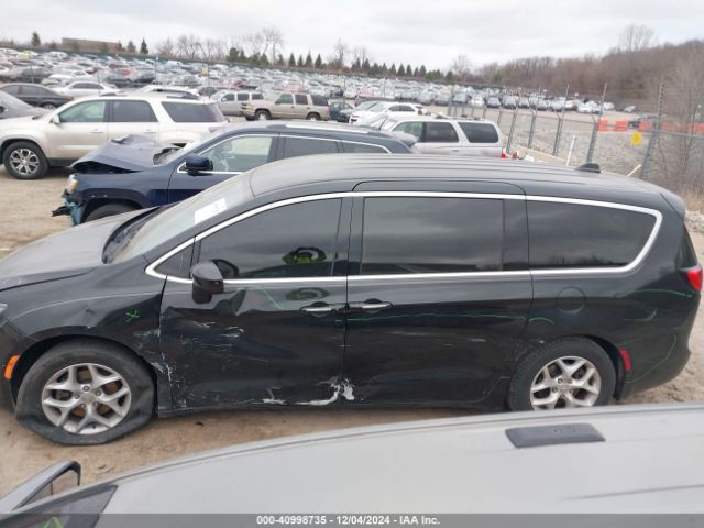 2C4RC1BGXHR777401 Chrysler Pacifica Touring Plus