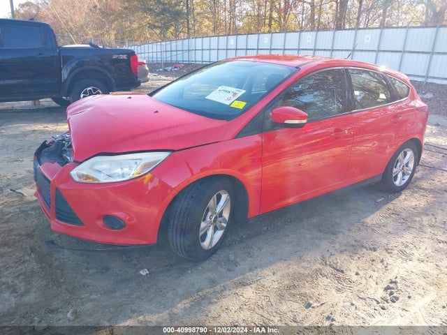 Ford FOCUS SE 2014 1FADP3K29EL126513 Image 2