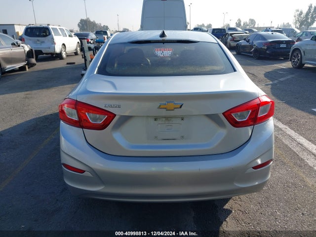 Chevrolet Cruze Ls Auto 2017 3G1BC5SMXHS572378 Image 17