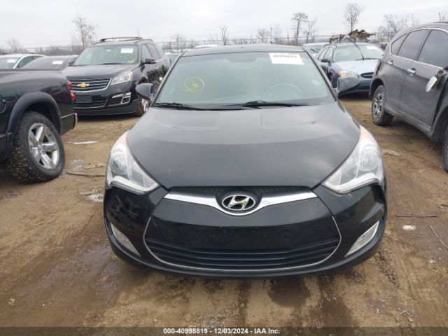 KMHTC6AD1HU320016 Hyundai Veloster Value Edition
