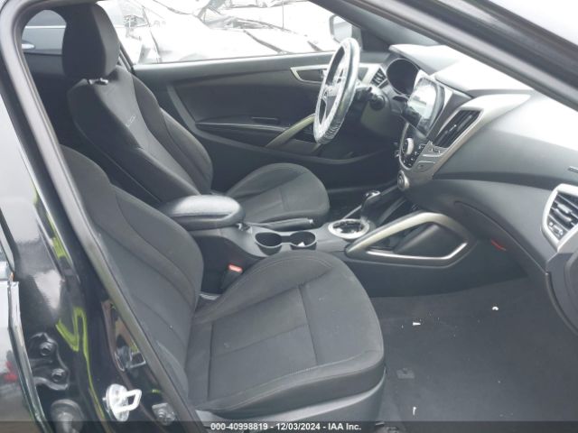 KMHTC6AD1HU320016 Hyundai Veloster Value Edition