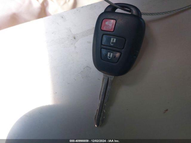 5TFAZ5CN8HX050064 Toyota Tacoma Sr5 V6