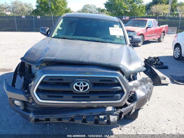 5TFAZ5CN8HX050064 Toyota Tacoma Sr5 V6