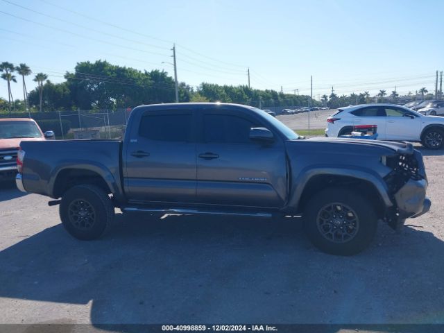 5TFAZ5CN8HX050064 Toyota Tacoma Sr5 V6