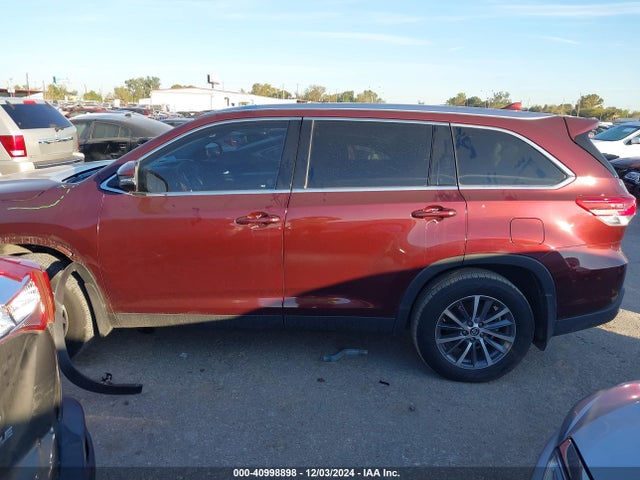 Toyota Highlander Xle 2019 5TDJZRFH4KS978951 Image 15