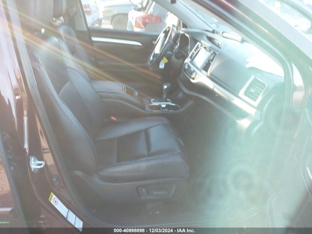 Toyota Highlander Xle 2019 5TDJZRFH4KS978951 Image 5