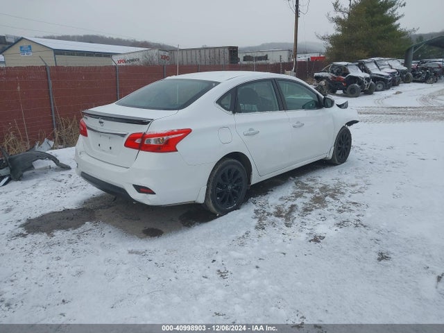 Nissan SENTRA S 2018 3N1AB7AP7JY238571 Image 4