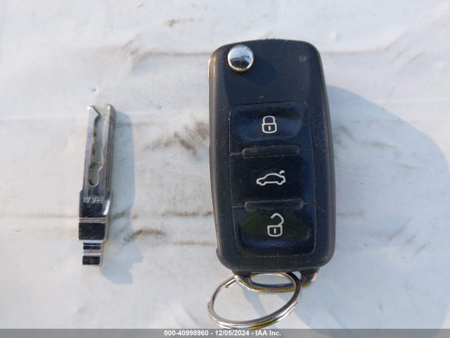3VWD17AJ4EM247781 Volkswagen Jetta 1.8t Se
