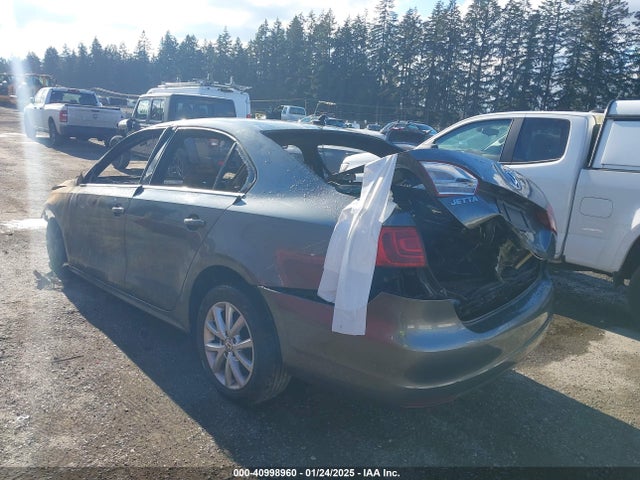 3VWD17AJ4EM247781 Volkswagen Jetta 1.8t Se