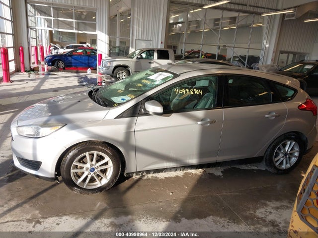 Ford FOCUS SE 2018 1FADP3K27JL326932 Image 14