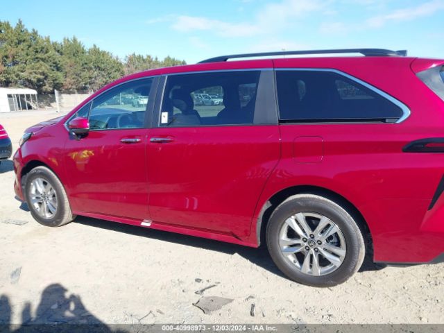 5TDJRKEC6SS226620 Toyota SIENNA XLE
