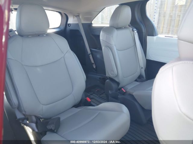 5TDJRKEC6SS226620 Toyota SIENNA XLE