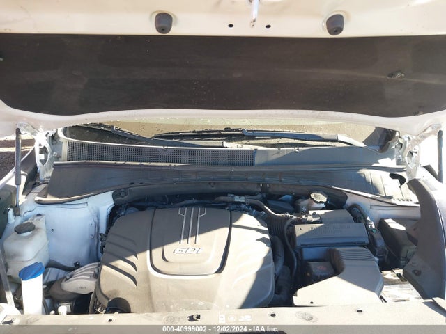 5XYPG4A55JG367791 KIA Sorento 3.3l Lx