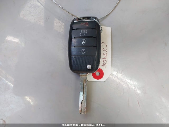KIA Sorento 3.3l Lx 2018 5XYPG4A55JG367791 Image 11