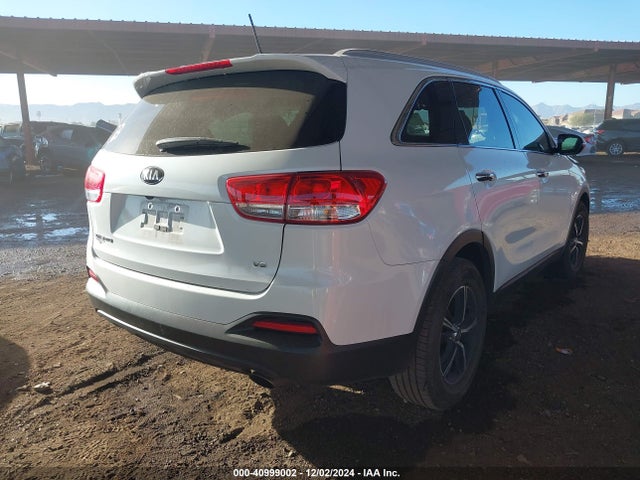 5XYPG4A55JG367791 KIA Sorento 3.3l Lx