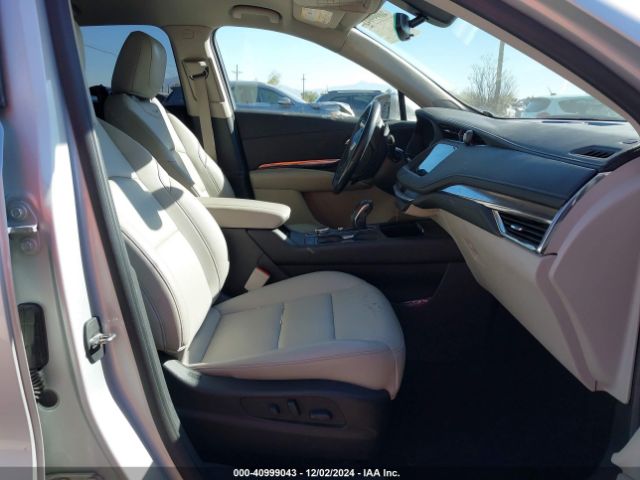 1GYAZAR46KF132647 Cadillac Xt4 Luxury