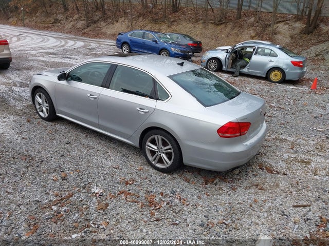 Volkswagen Passat 1.8t Se 2014 1VWBT7A3XEC042082 Image 3
