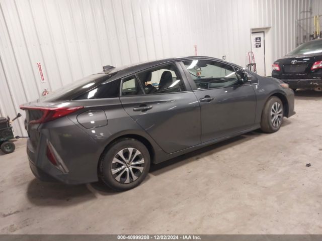 JTDKAMFP7M3169762 Toyota Prius Prime Le
