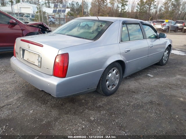 2004 CADILLAC DEVILLE 1G6KD54Y44U207454 Photo 3