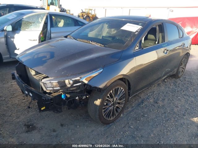 3KPF54AD2RE752114 KIA Forte Gt-line