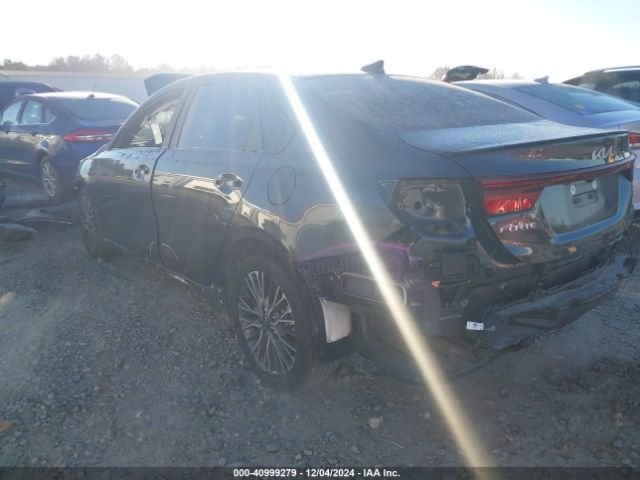 3KPF54AD2RE752114 KIA Forte Gt-line